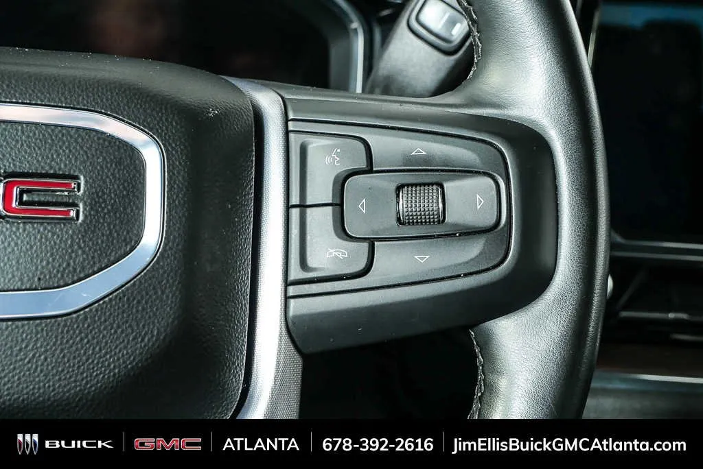 2024 GMC Sierra 1500 SLT thumbnail 11
