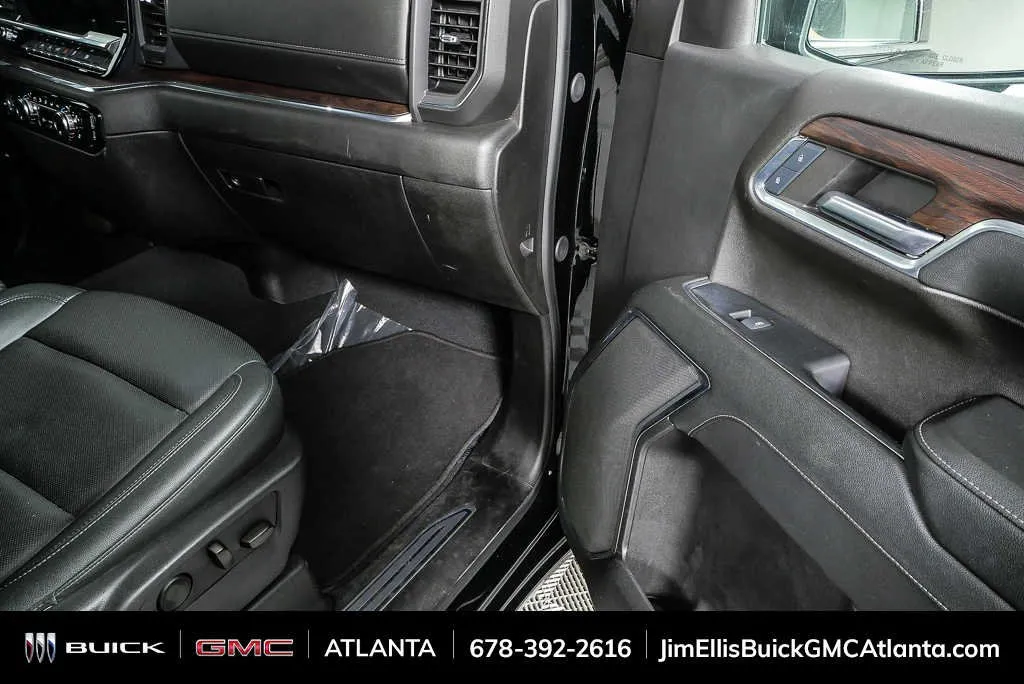 2024 GMC Sierra 1500 SLT thumbnail 22