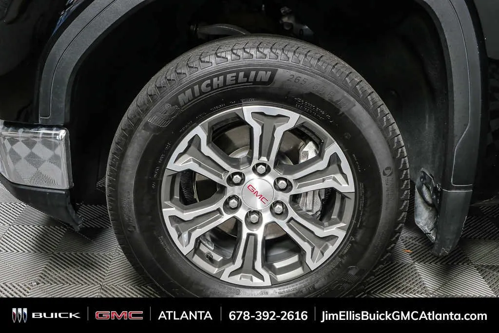 2024 GMC Sierra 1500 SLT thumbnail 33