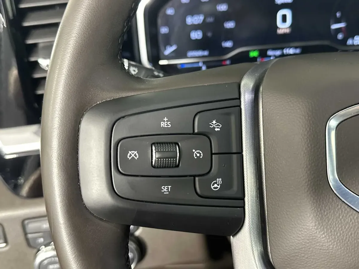 2024 GMC Sierra 1500 SLT thumbnail 30