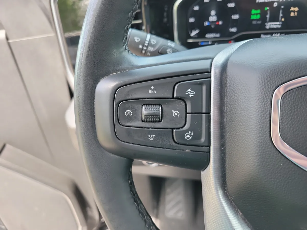 2024 GMC Sierra 1500 SLT thumbnail 20