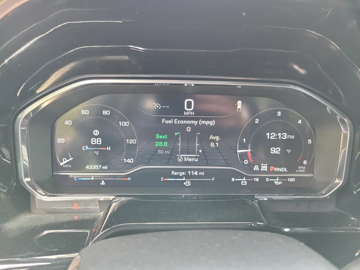 2024 GMC Sierra 1500 SLT thumbnail 22