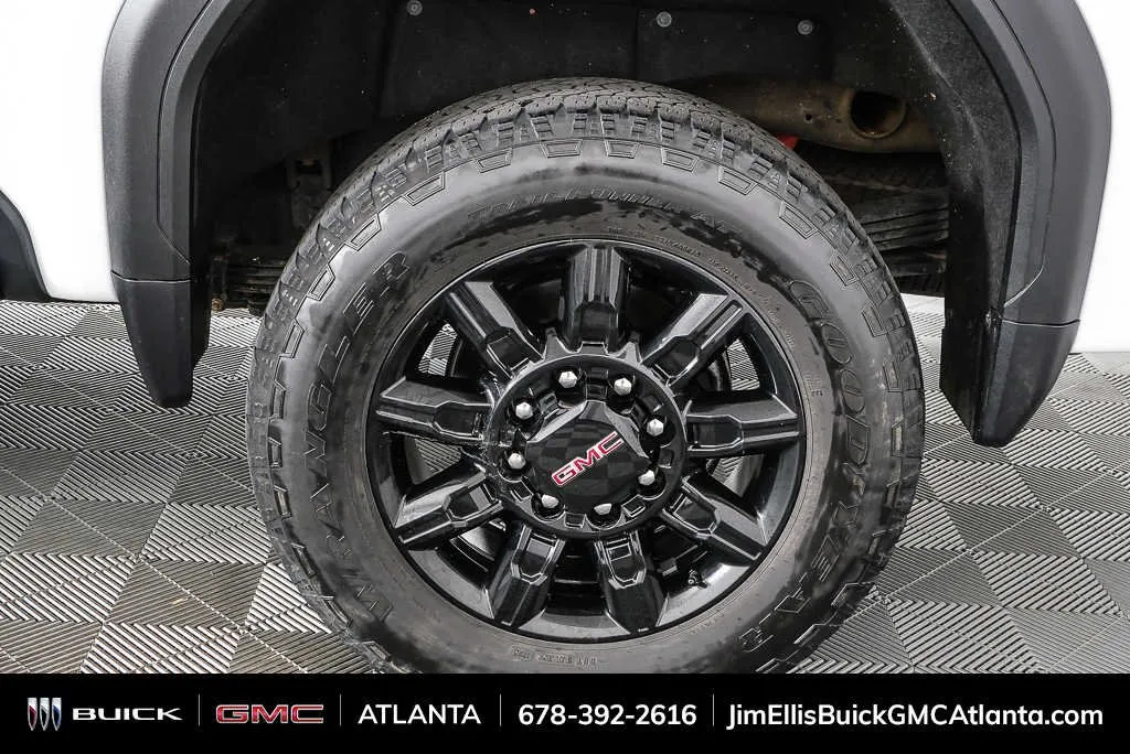 2024 GMC Sierra 2500 HD AT4 thumbnail 31