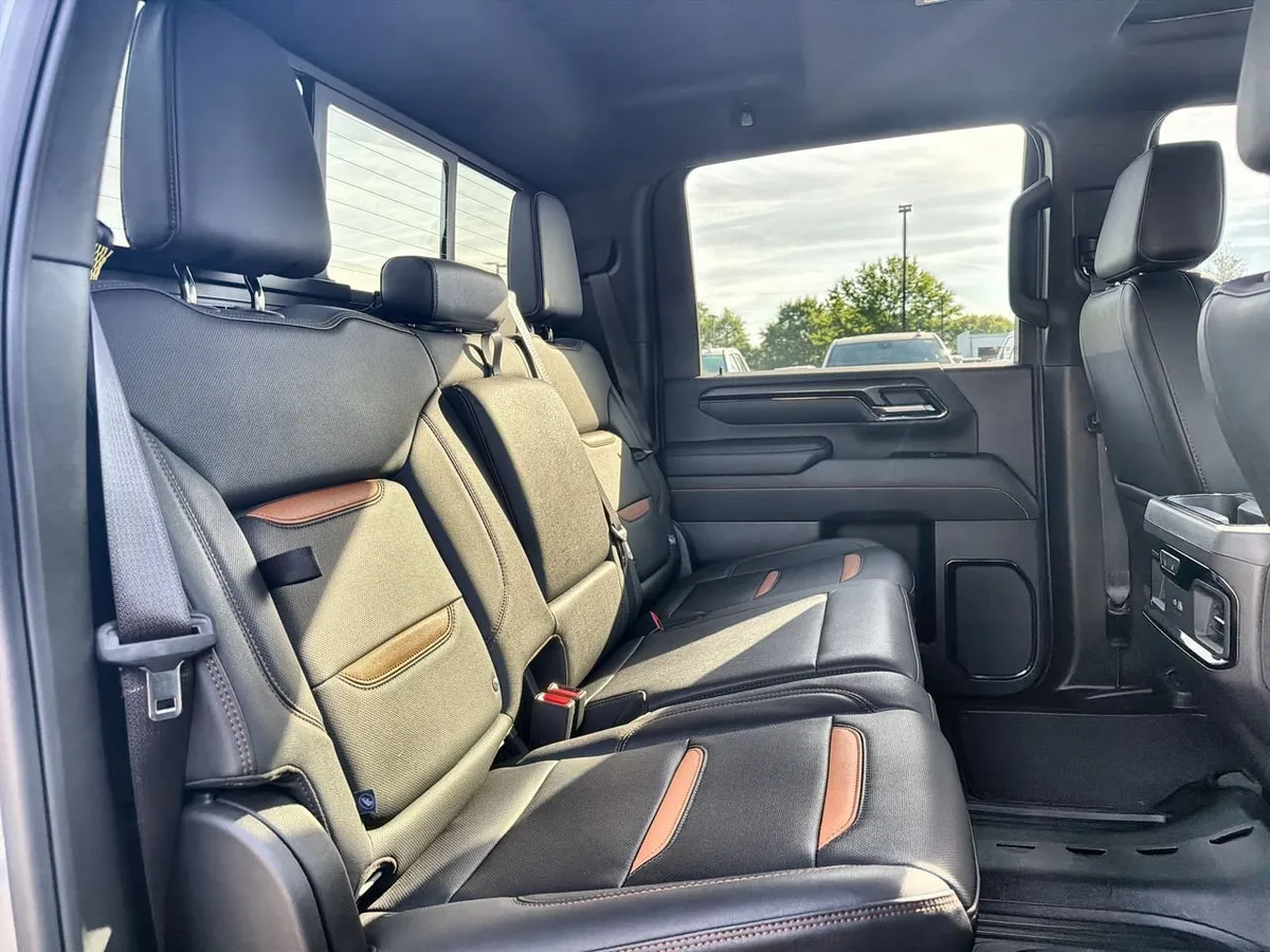 2024 GMC Sierra 2500 HD AT4 thumbnail 22