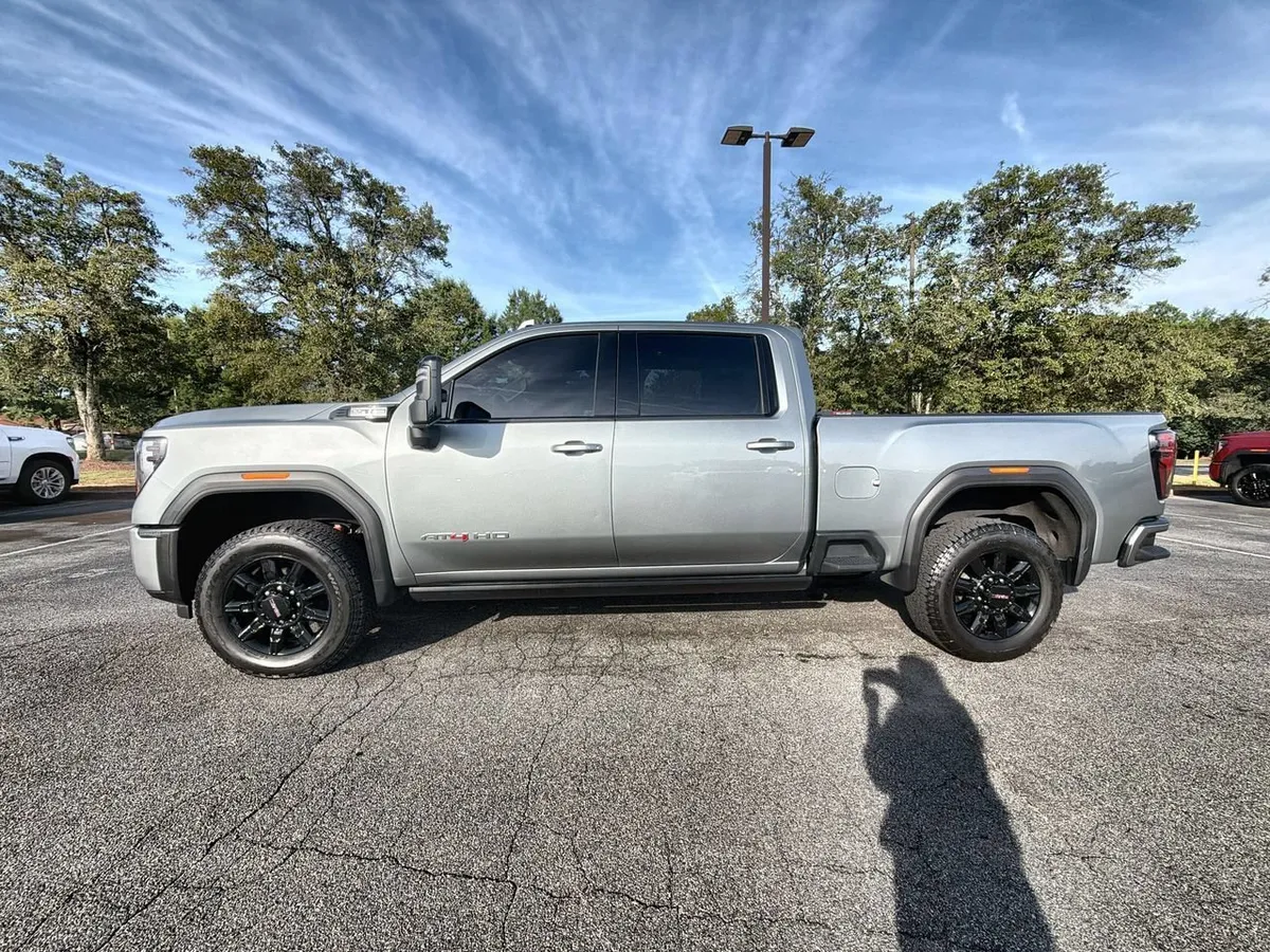 2024 GMC Sierra 2500 HD AT4 thumbnail 5