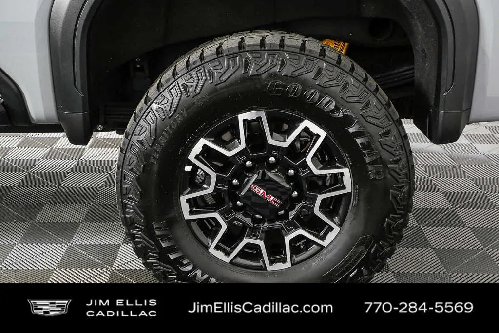 2024 GMC Sierra 2500 HD AT4X thumbnail 36