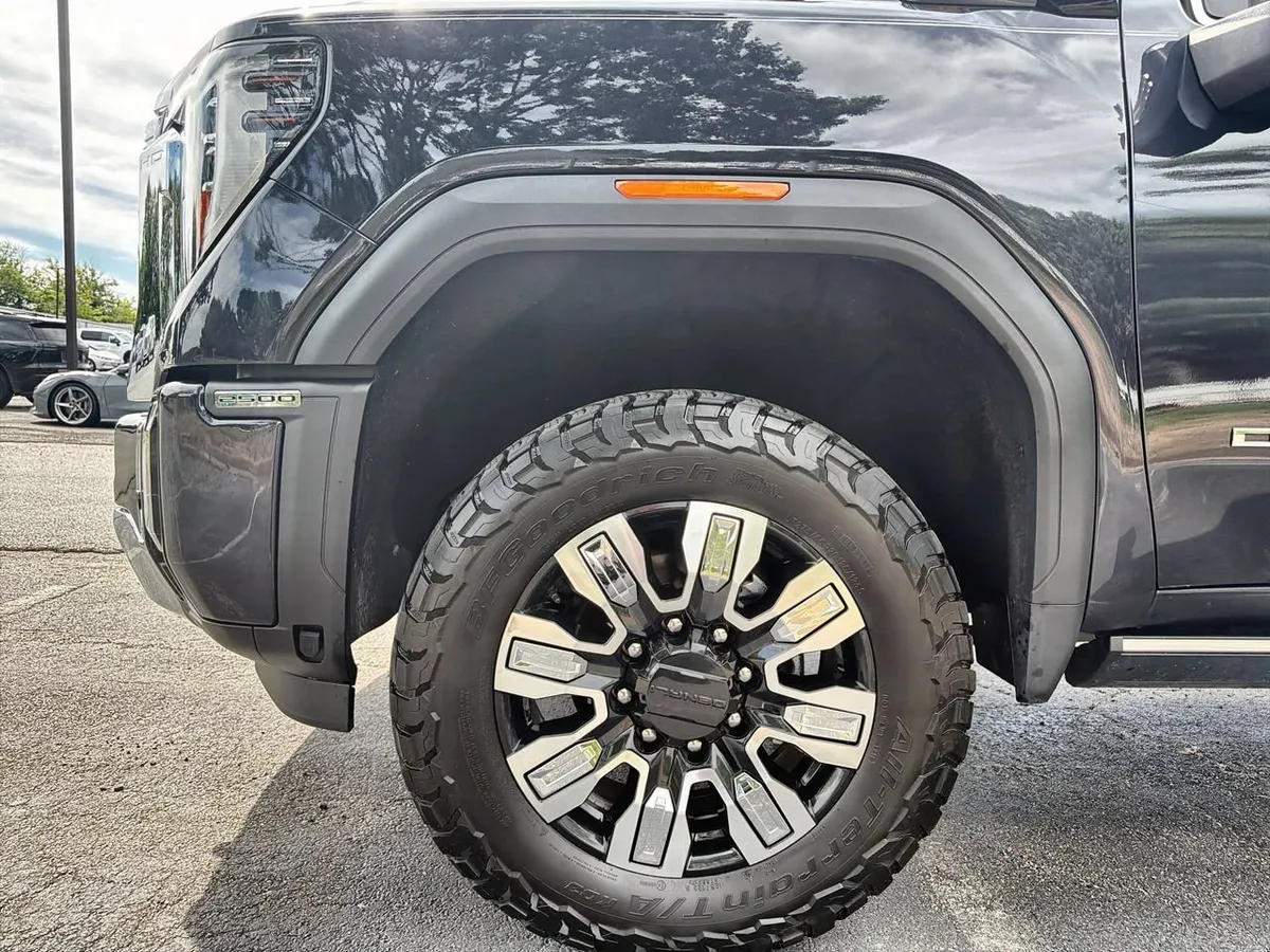2024 GMC Sierra 2500 HD Denali thumbnail 28