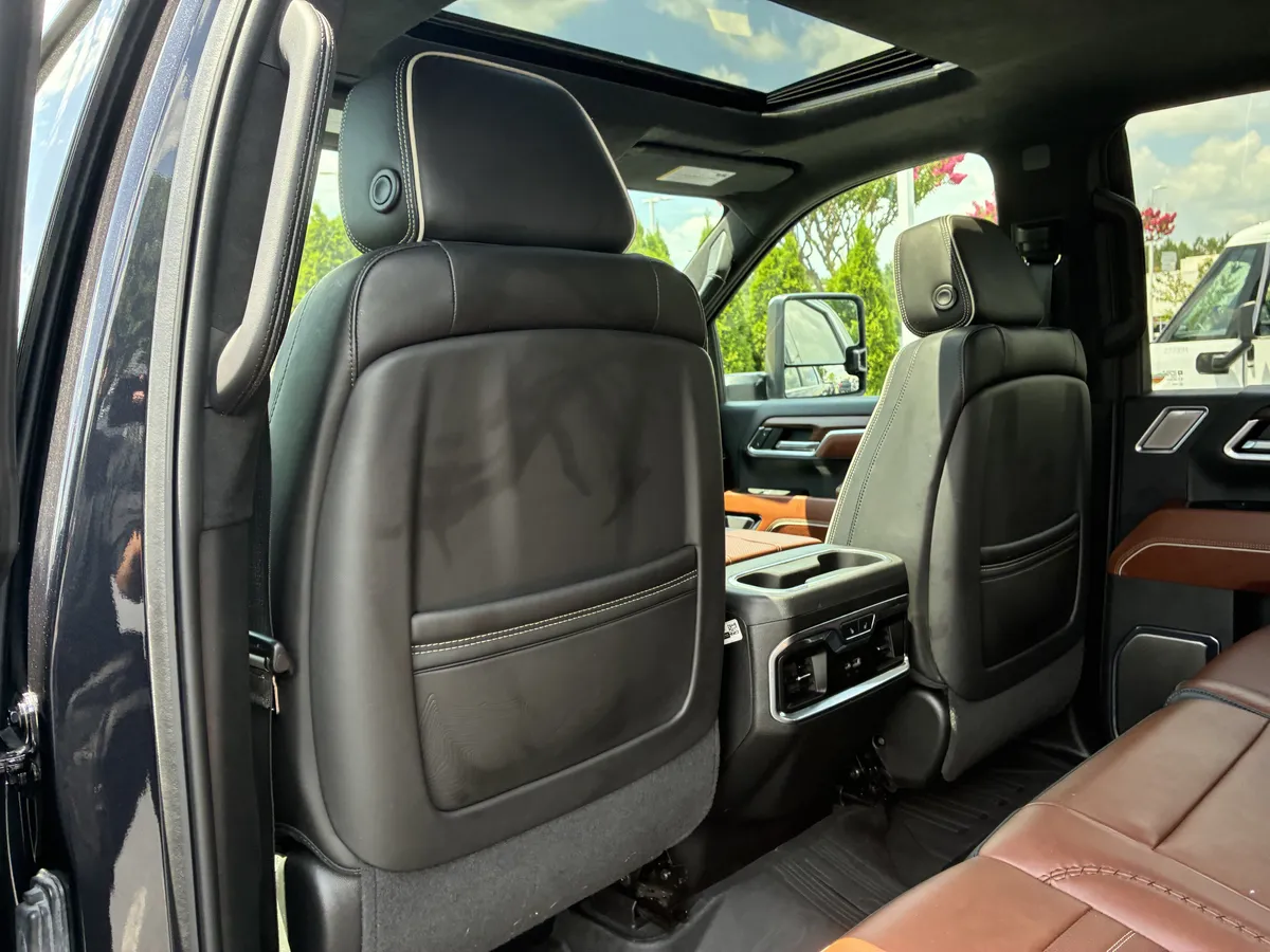 2024 GMC Sierra 2500 HD Denali Ultimate thumbnail 15