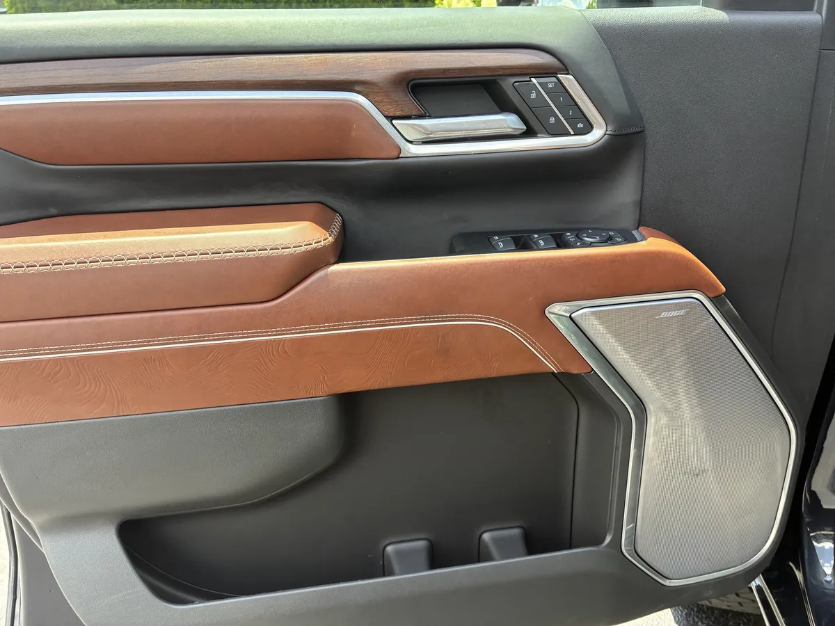 2024 GMC Sierra 2500 HD Denali Ultimate thumbnail 23