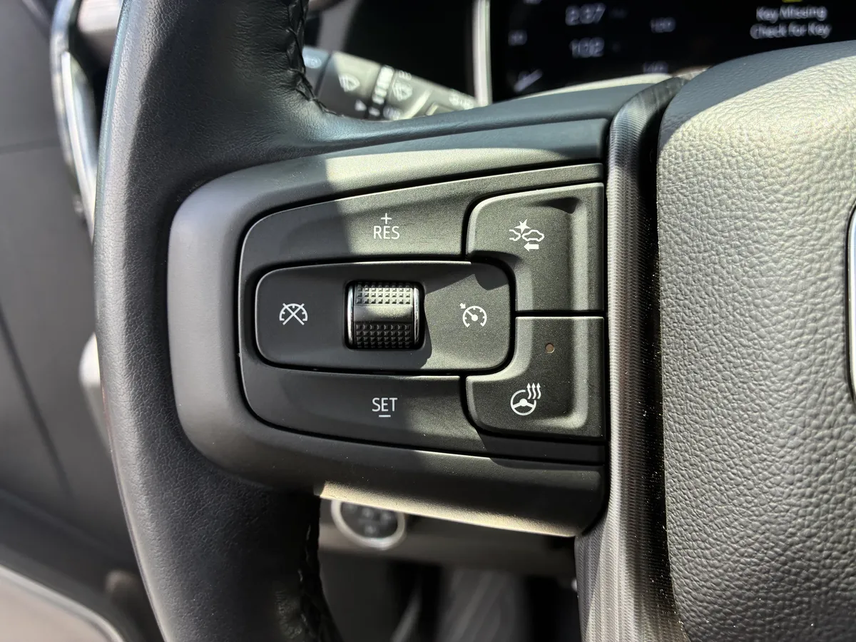 2024 GMC Sierra 2500 HD Denali Ultimate thumbnail 30