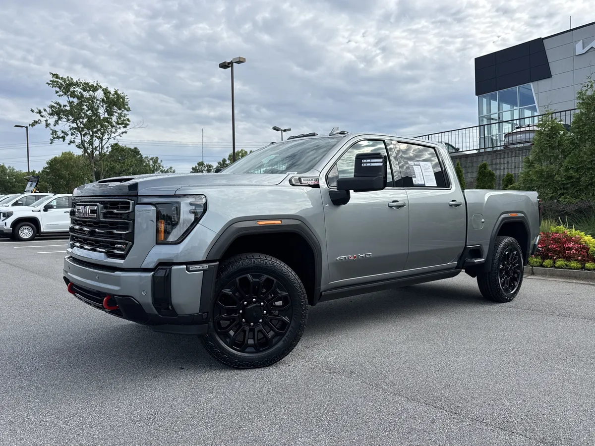 2024 GMC Sierra 2500HD AT4 thumbnail 5