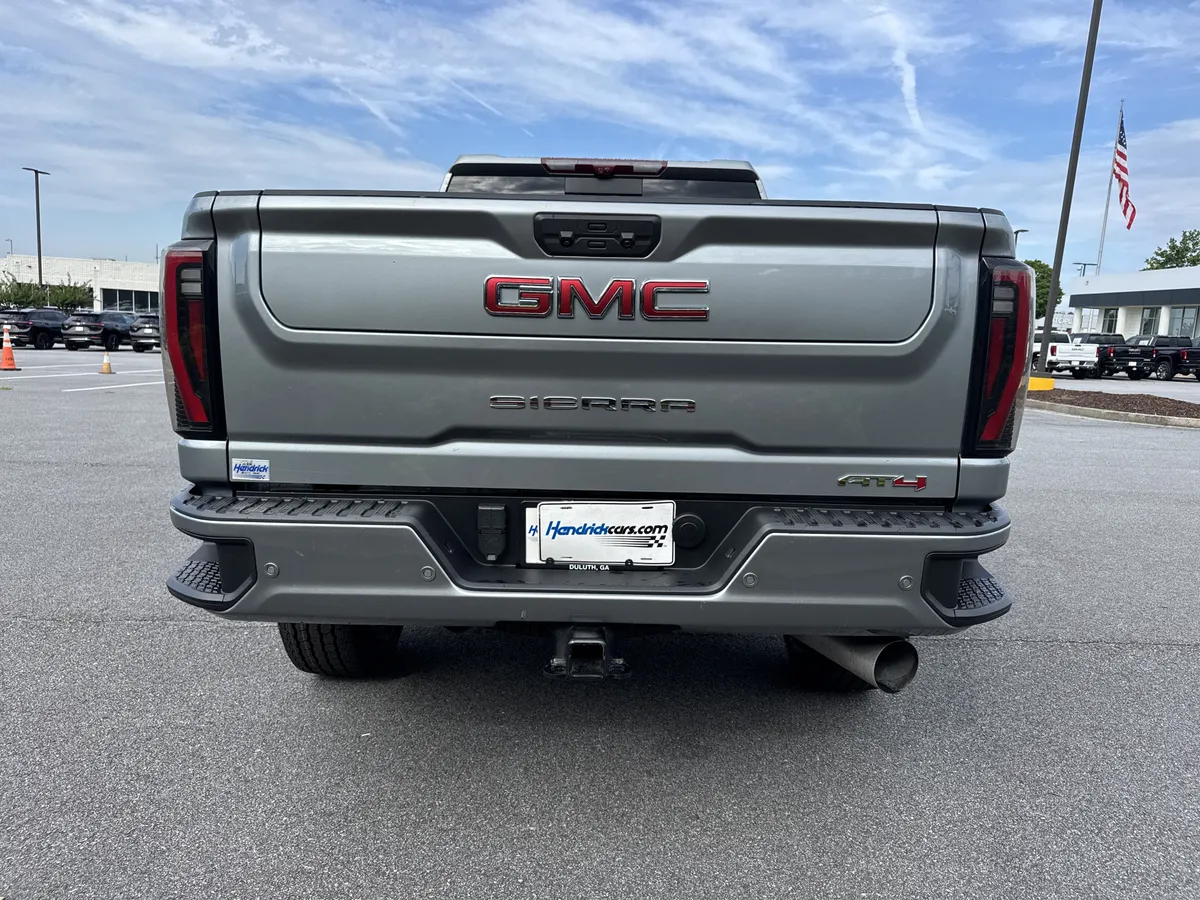 2024 GMC Sierra 2500HD AT4 thumbnail 7
