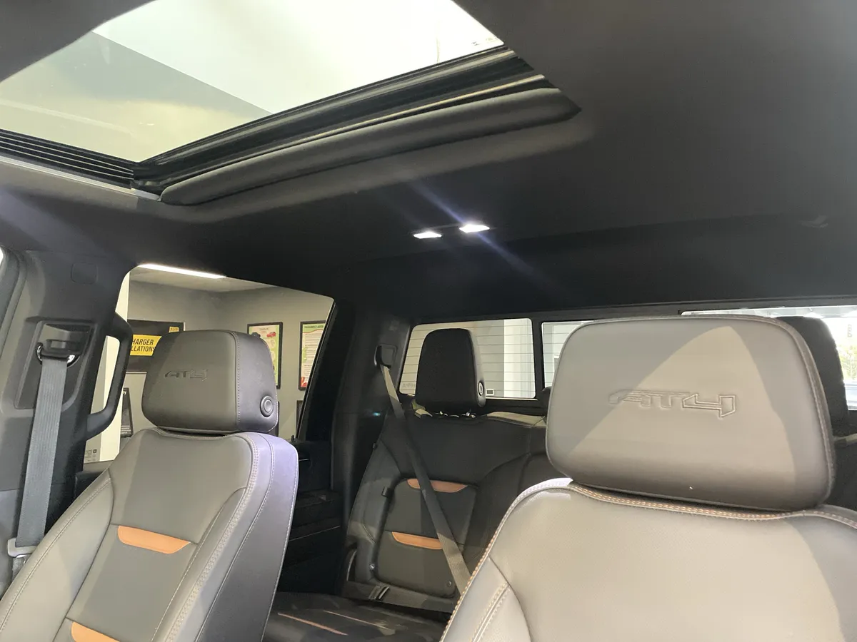 2024 GMC Sierra 2500HD AT4 thumbnail 35