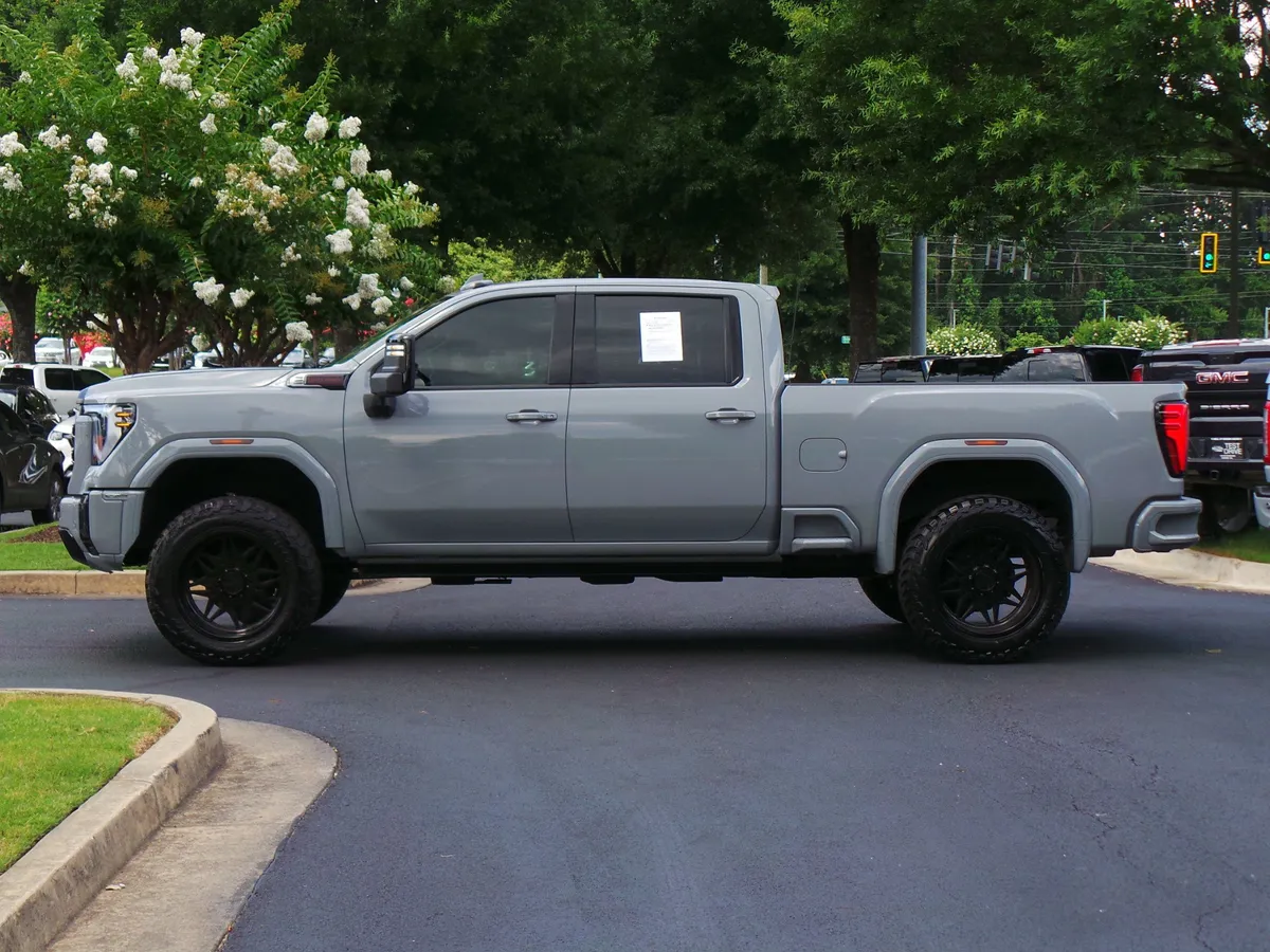 2024 GMC Sierra 2500HD AT4 thumbnail 4