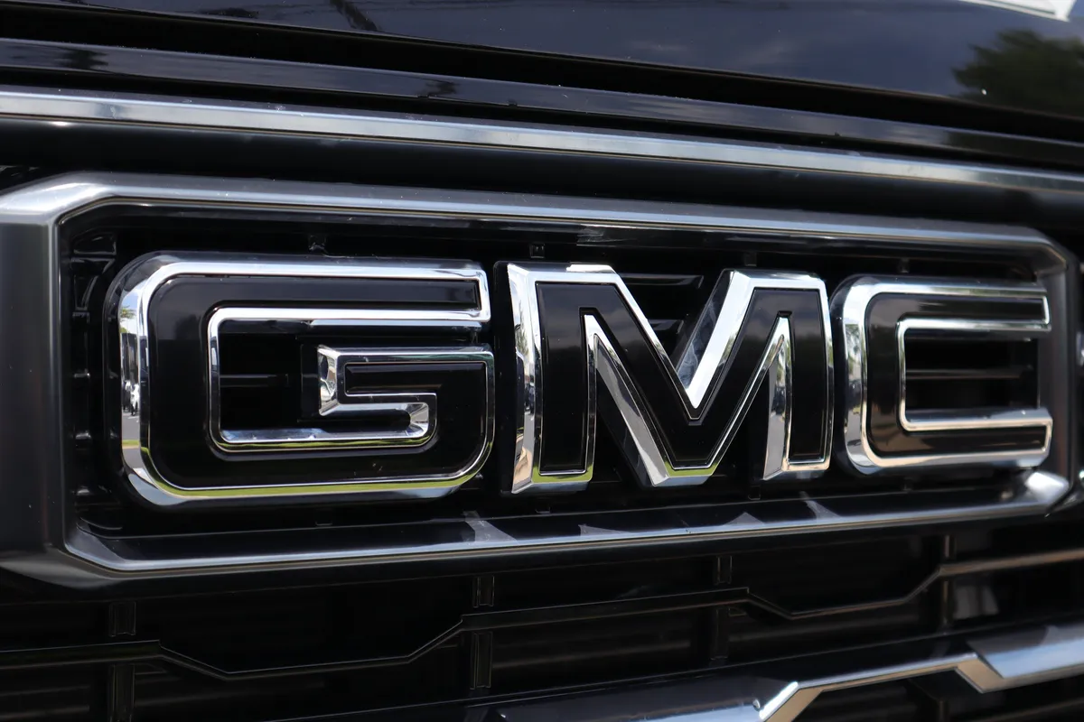 2024 GMC Sierra 2500HD AT4 thumbnail 40