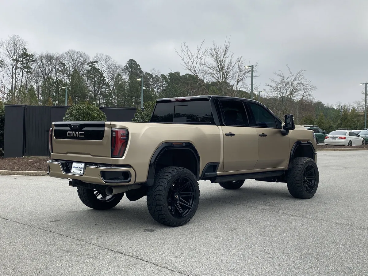 2024 GMC Sierra 2500HD AT4X thumbnail 2