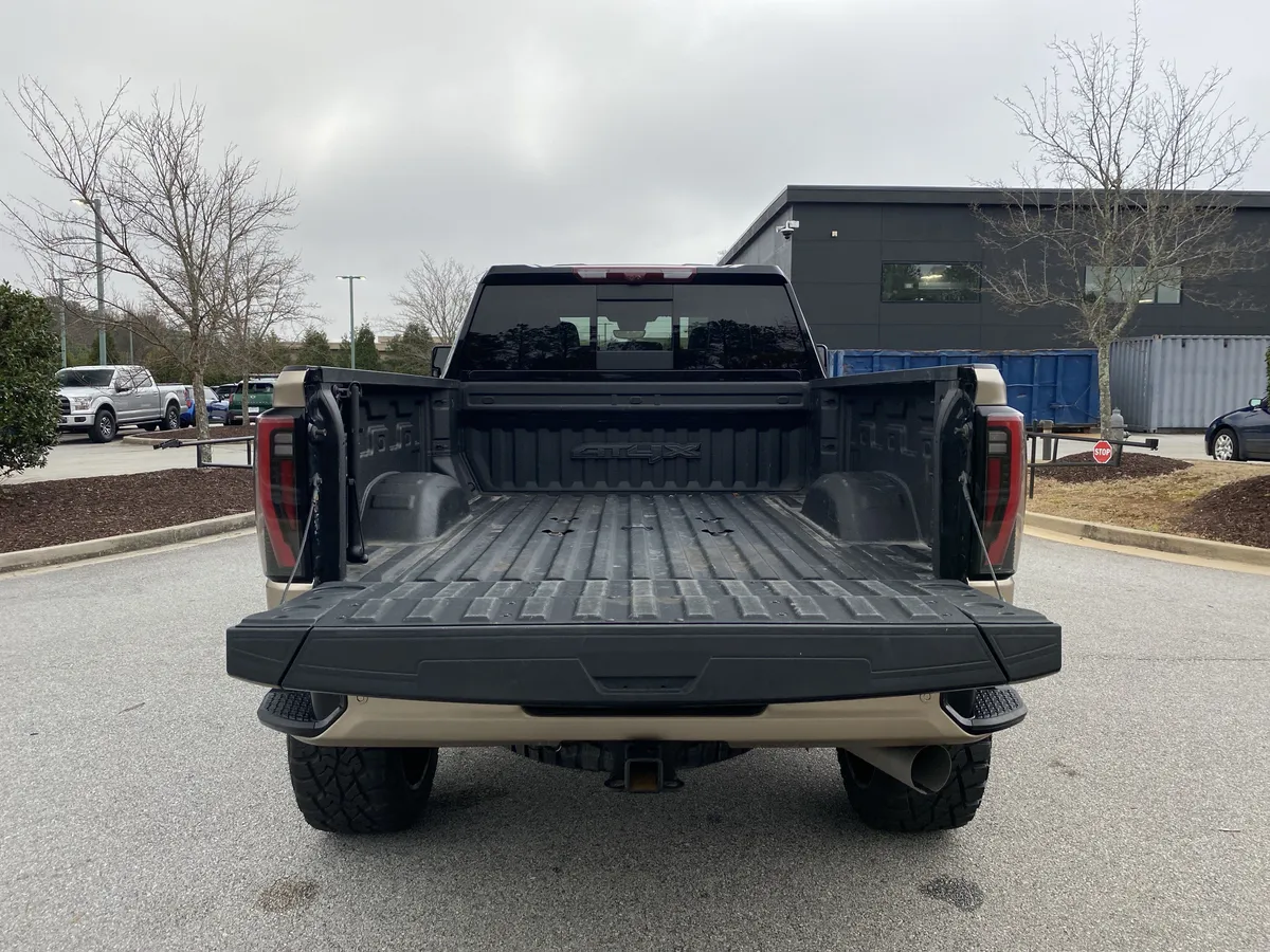2024 GMC Sierra 2500HD AT4X thumbnail 51