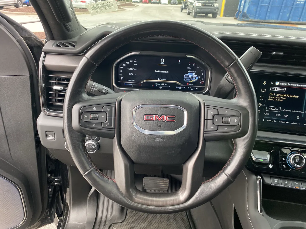 2024 GMC Sierra 2500HD AT4X thumbnail 9