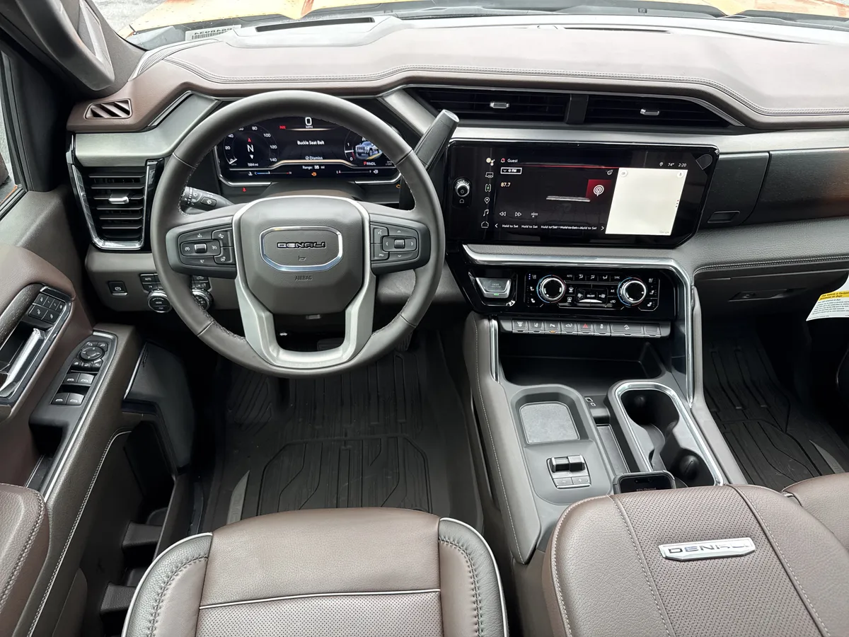 2024 GMC Sierra 2500HD Denali thumbnail 17