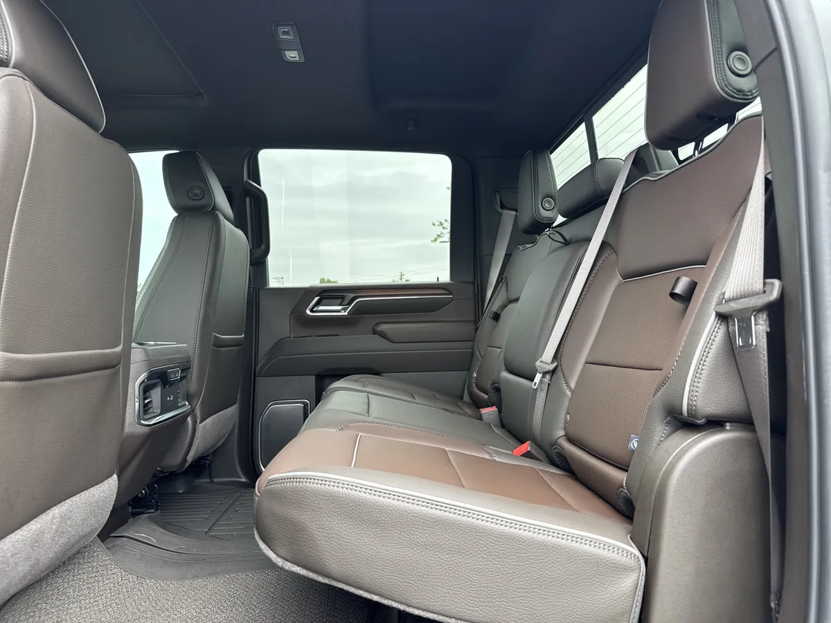 2024 GMC Sierra 2500HD Denali thumbnail 29
