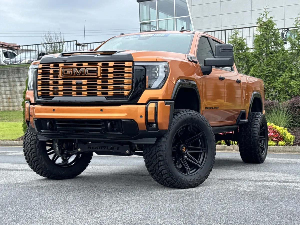 2024 GMC Sierra 2500HD Denali thumbnail 4