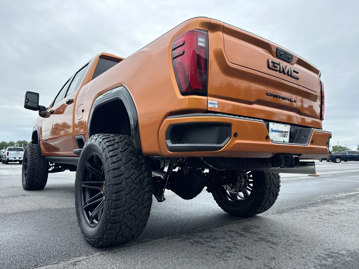 2024 GMC Sierra 2500HD Denali thumbnail 7