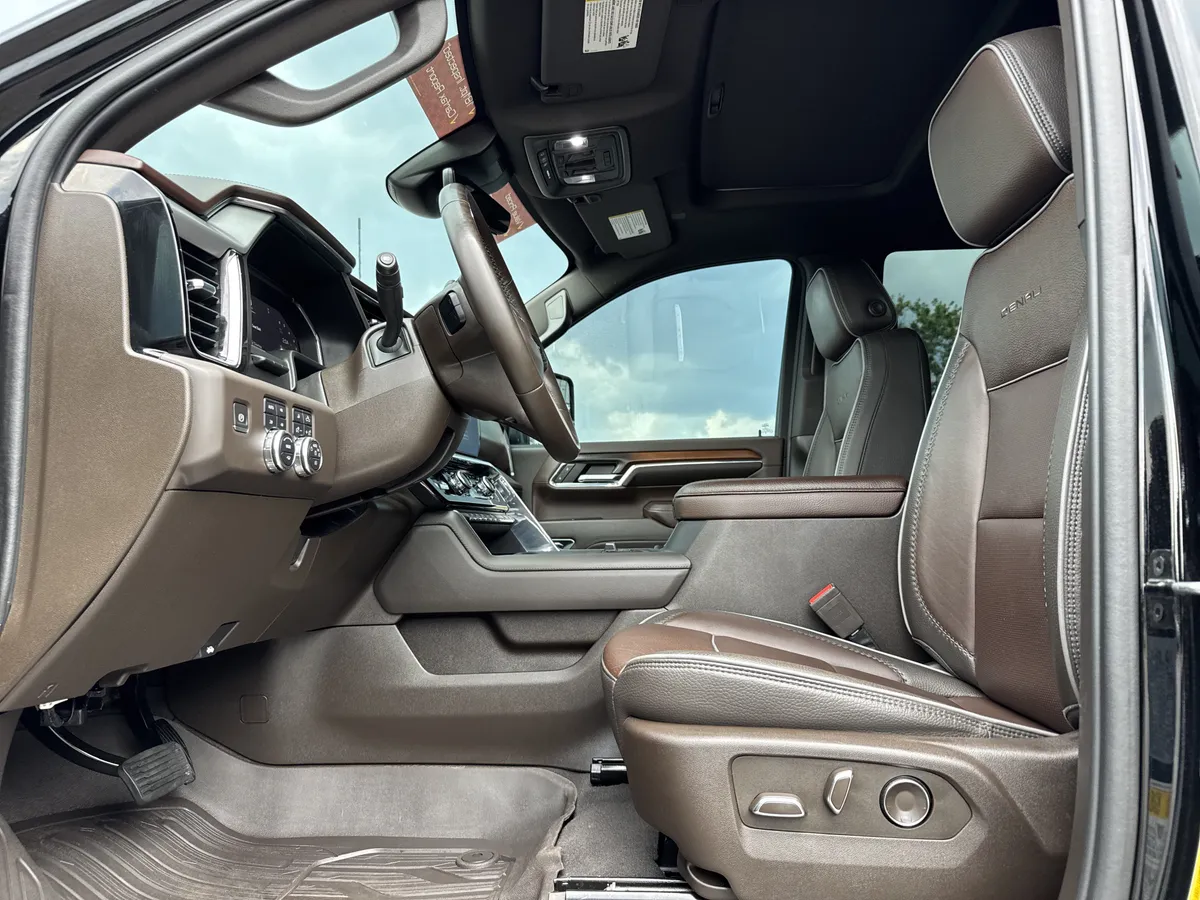 2024 GMC Sierra 2500HD Denali thumbnail 17