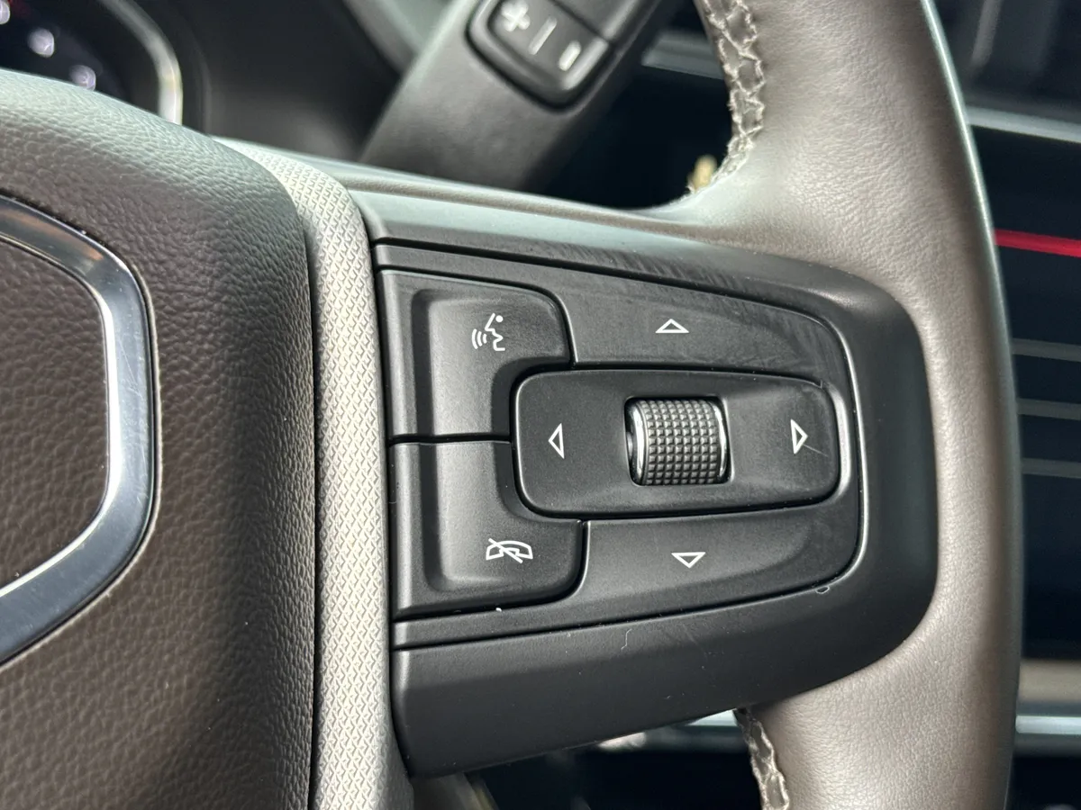 2024 GMC Sierra 2500HD Denali thumbnail 22
