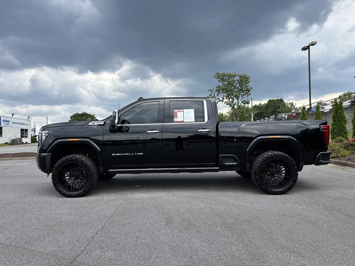 2024 GMC Sierra 2500HD Denali thumbnail 6