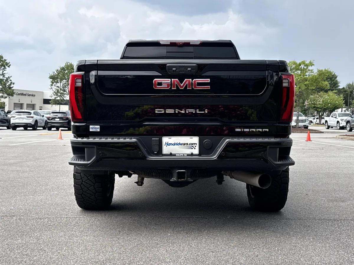 2024 GMC Sierra 2500HD Denali thumbnail 8