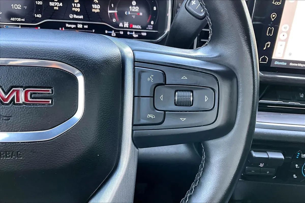 2024 GMC Sierra 2500HD SLT thumbnail 23