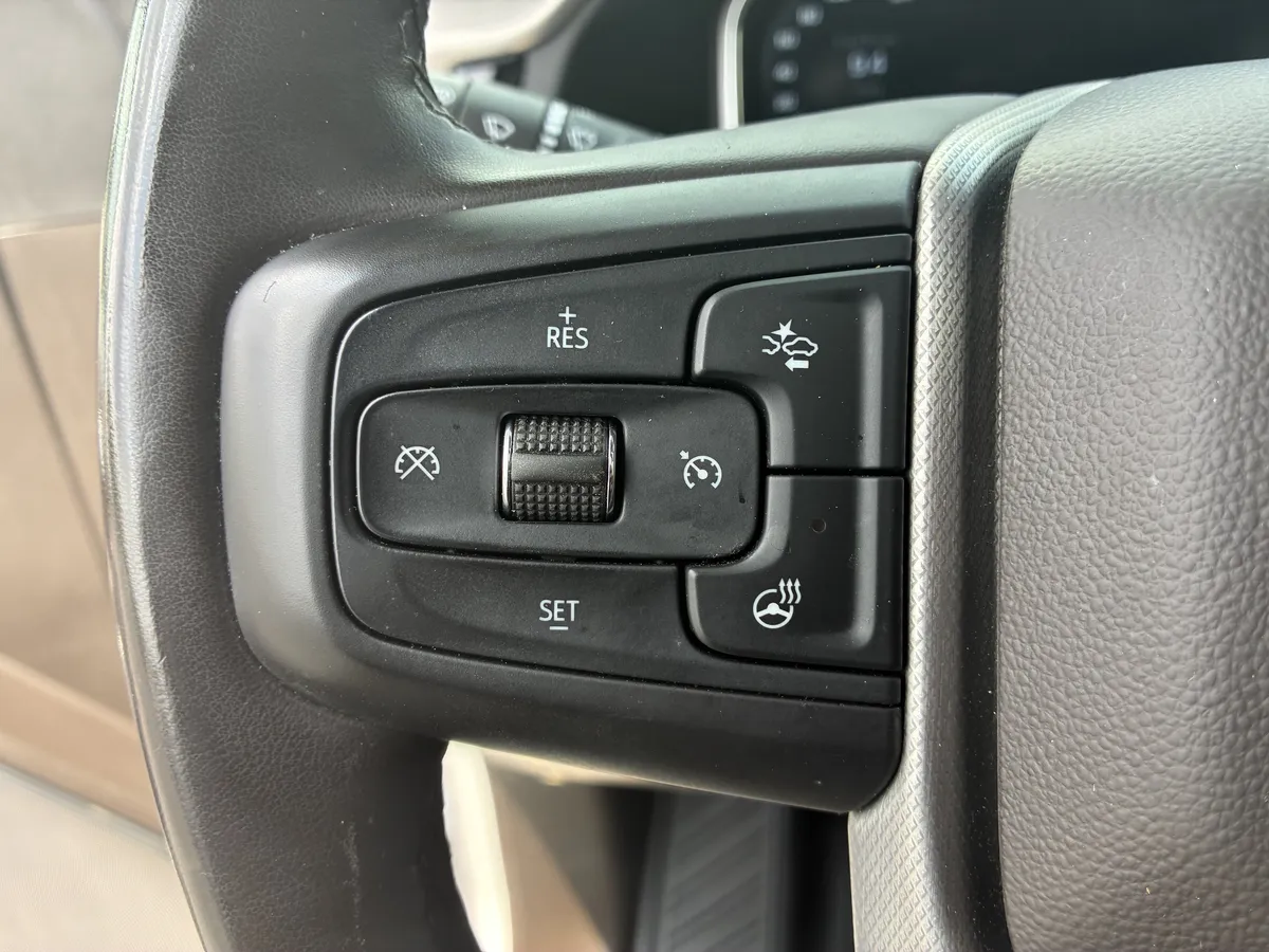 2024 GMC Sierra 3500 HD Denali DRW thumbnail 29