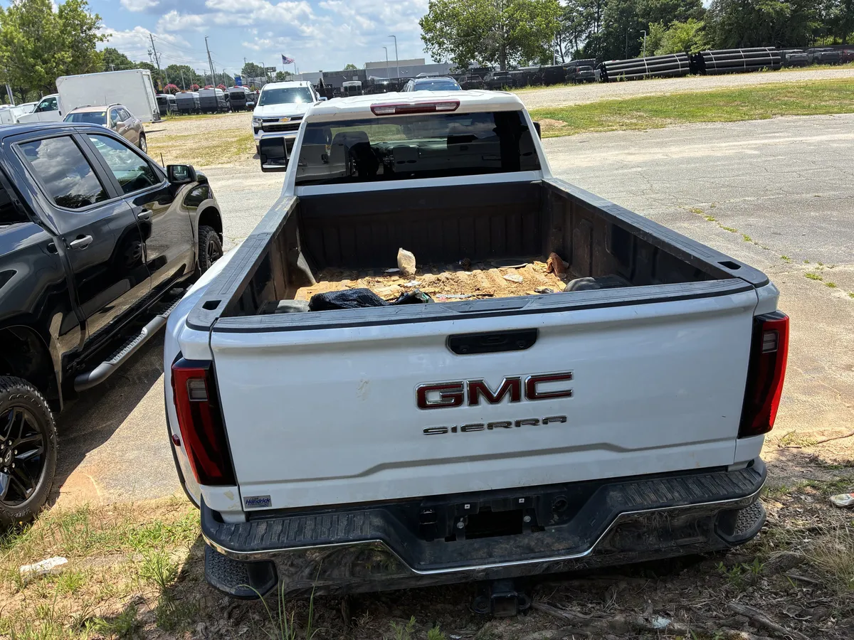 2024 GMC Sierra 3500 HD Pro DRW thumbnail 7
