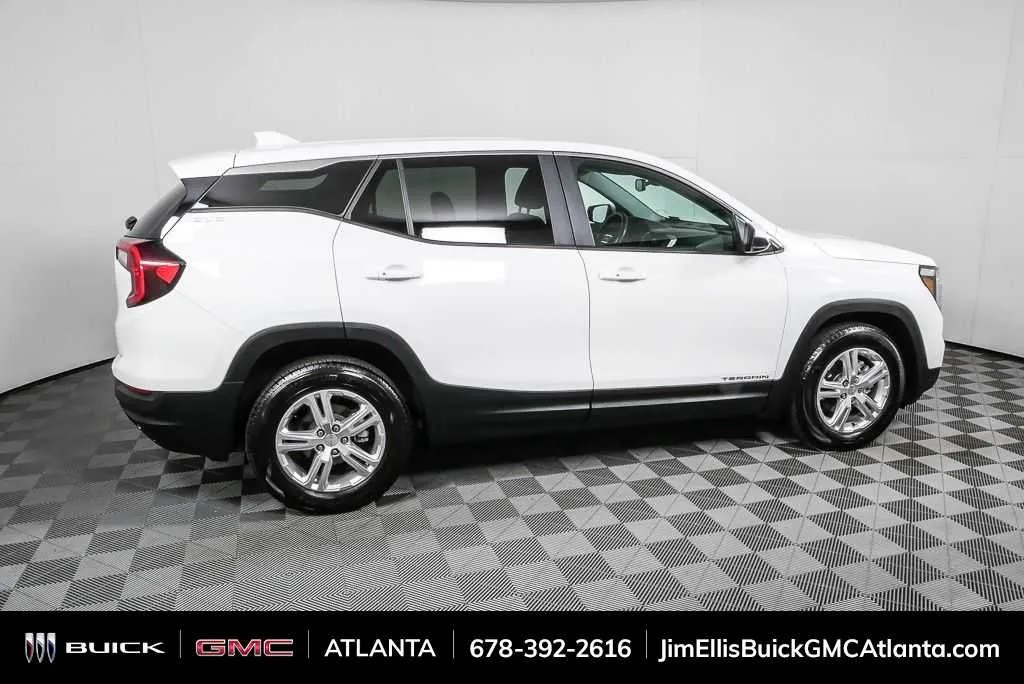 2024 GMC Terrain SLE thumbnail 25