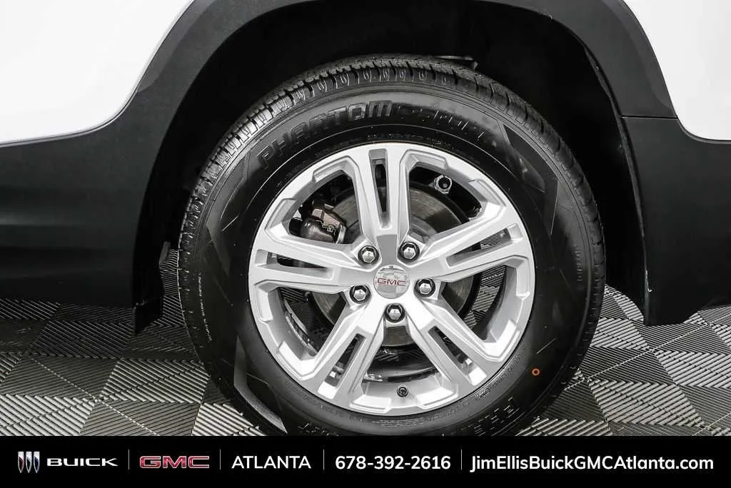 2024 GMC Terrain SLE thumbnail 34