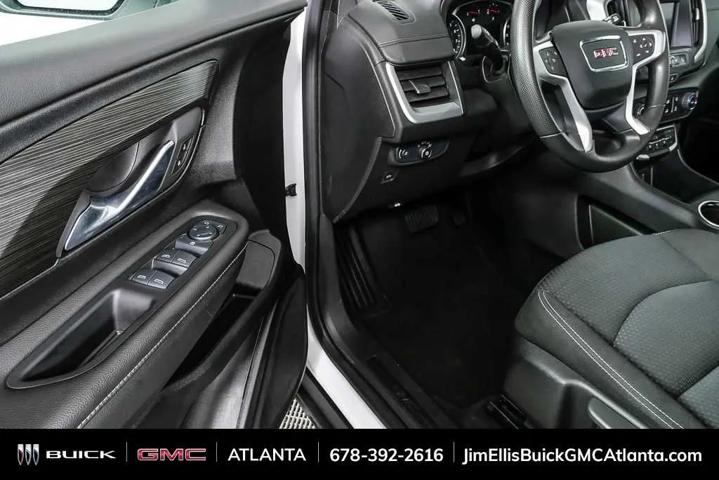2024 GMC Terrain SLE thumbnail 7