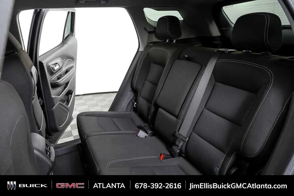2024 GMC Terrain SLE thumbnail 18