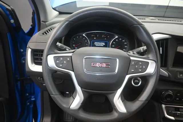 2024 GMC Terrain SLE thumbnail 8