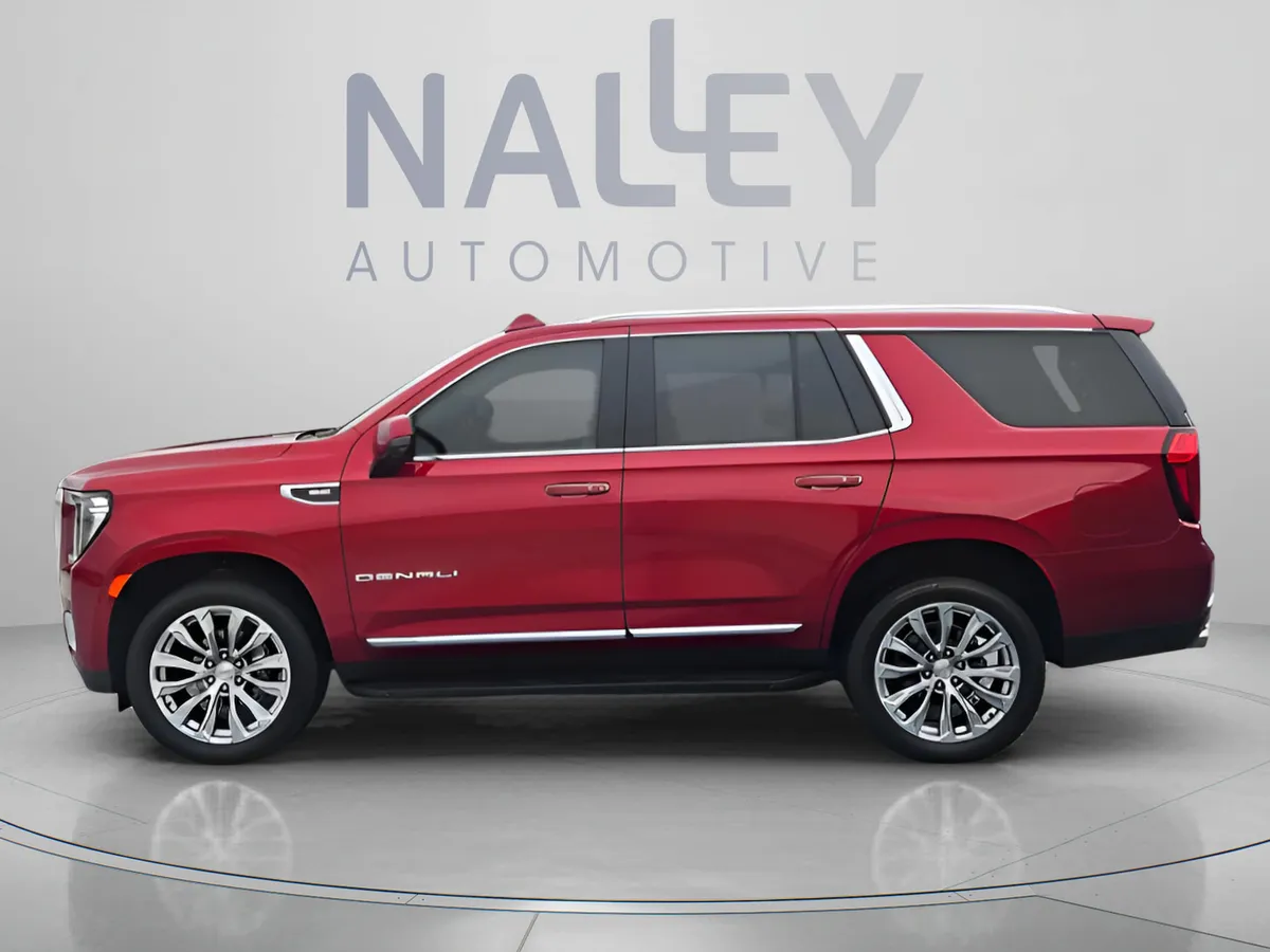 2024 GMC Yukon Denali thumbnail 2