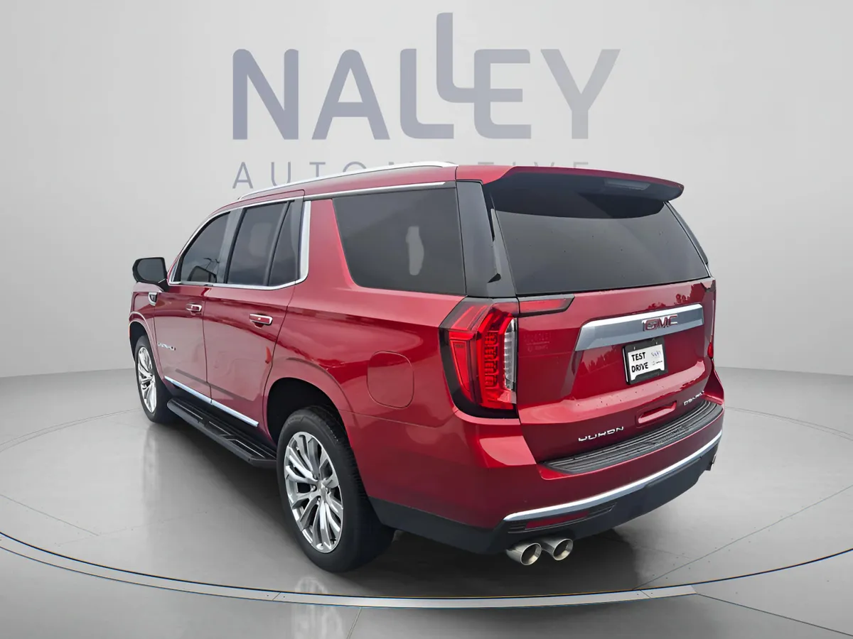 2024 GMC Yukon Denali thumbnail 4