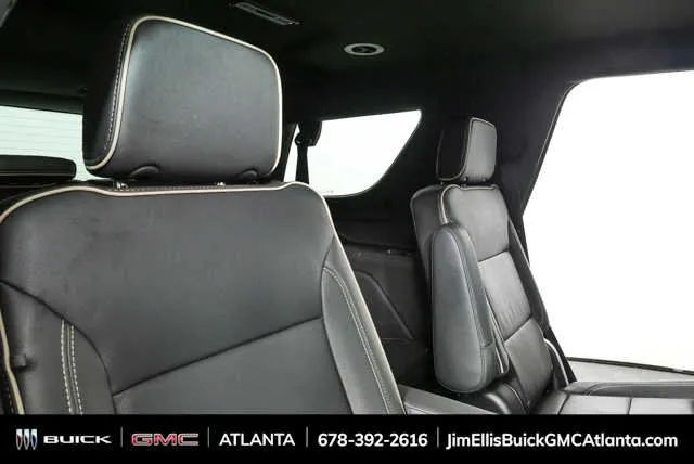2024 GMC Yukon SLT thumbnail 21