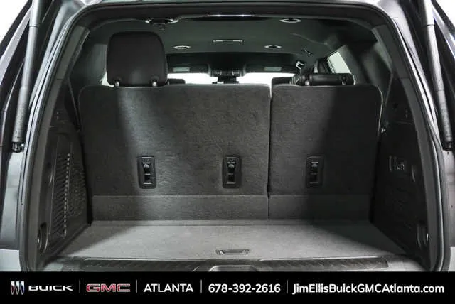 2024 GMC Yukon SLT thumbnail 26