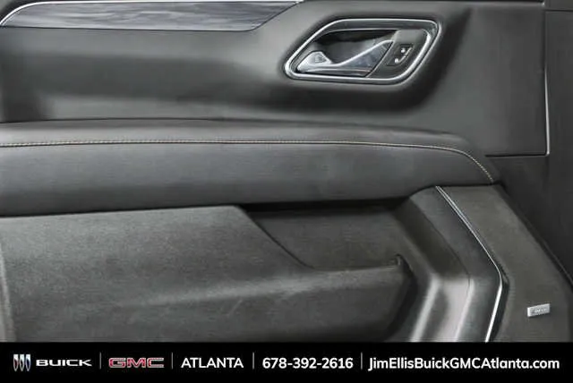 2024 GMC Yukon SLT thumbnail 6