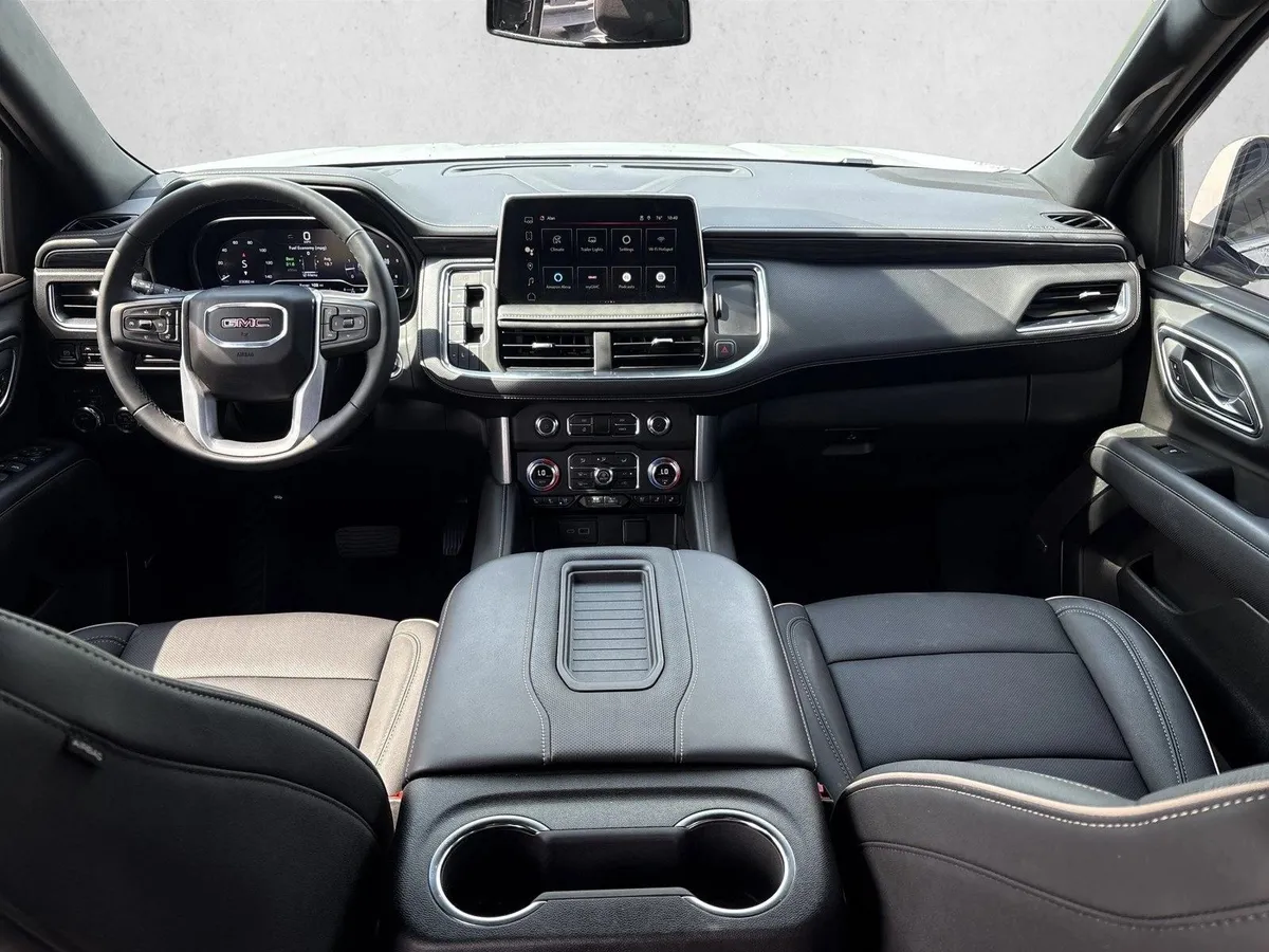 2024 GMC Yukon SLT thumbnail 19