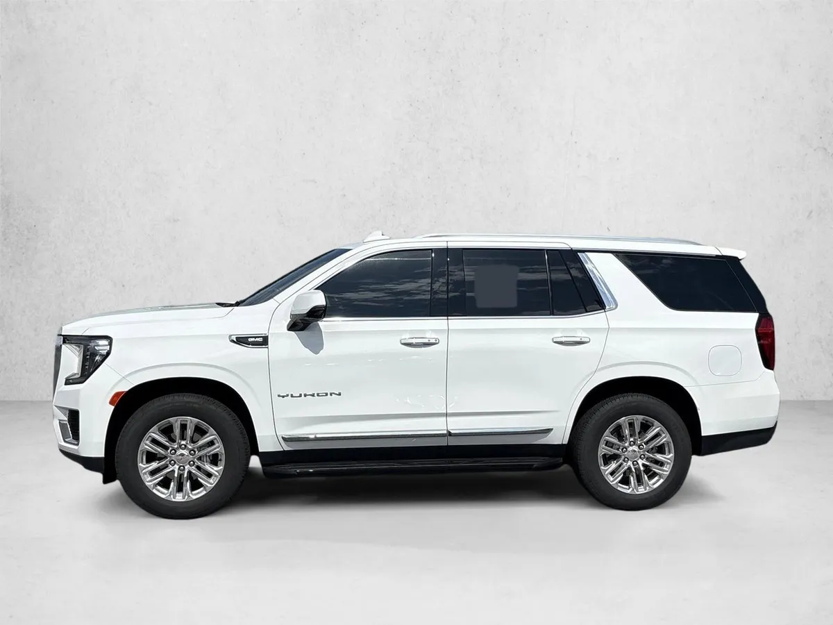 2024 GMC Yukon SLT thumbnail 8
