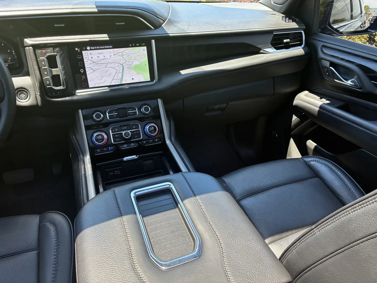 2024 GMC Yukon XL Denali thumbnail 20
