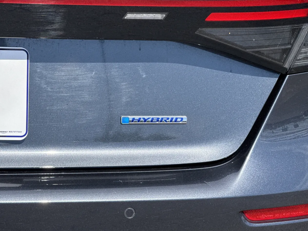 2024 Honda Accord Hybrid EX-L thumbnail 10