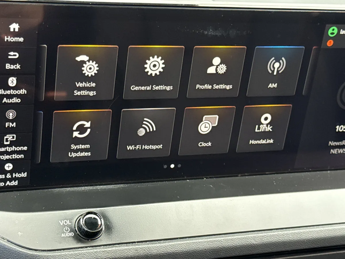 2024 Honda Accord Hybrid EX-L thumbnail 28