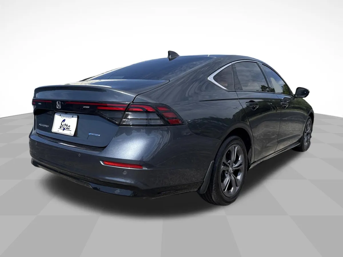 2024 Honda Accord Hybrid EX-L thumbnail 6
