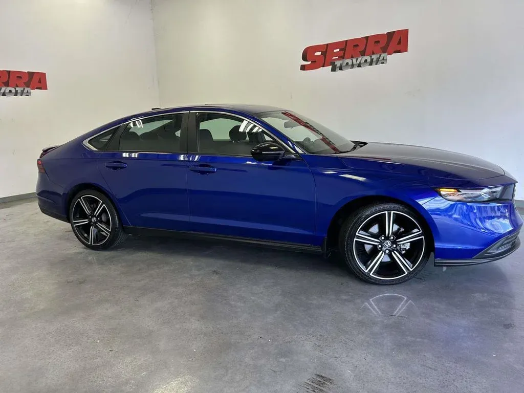 2024 Honda Accord Hybrid Sport thumbnail 2